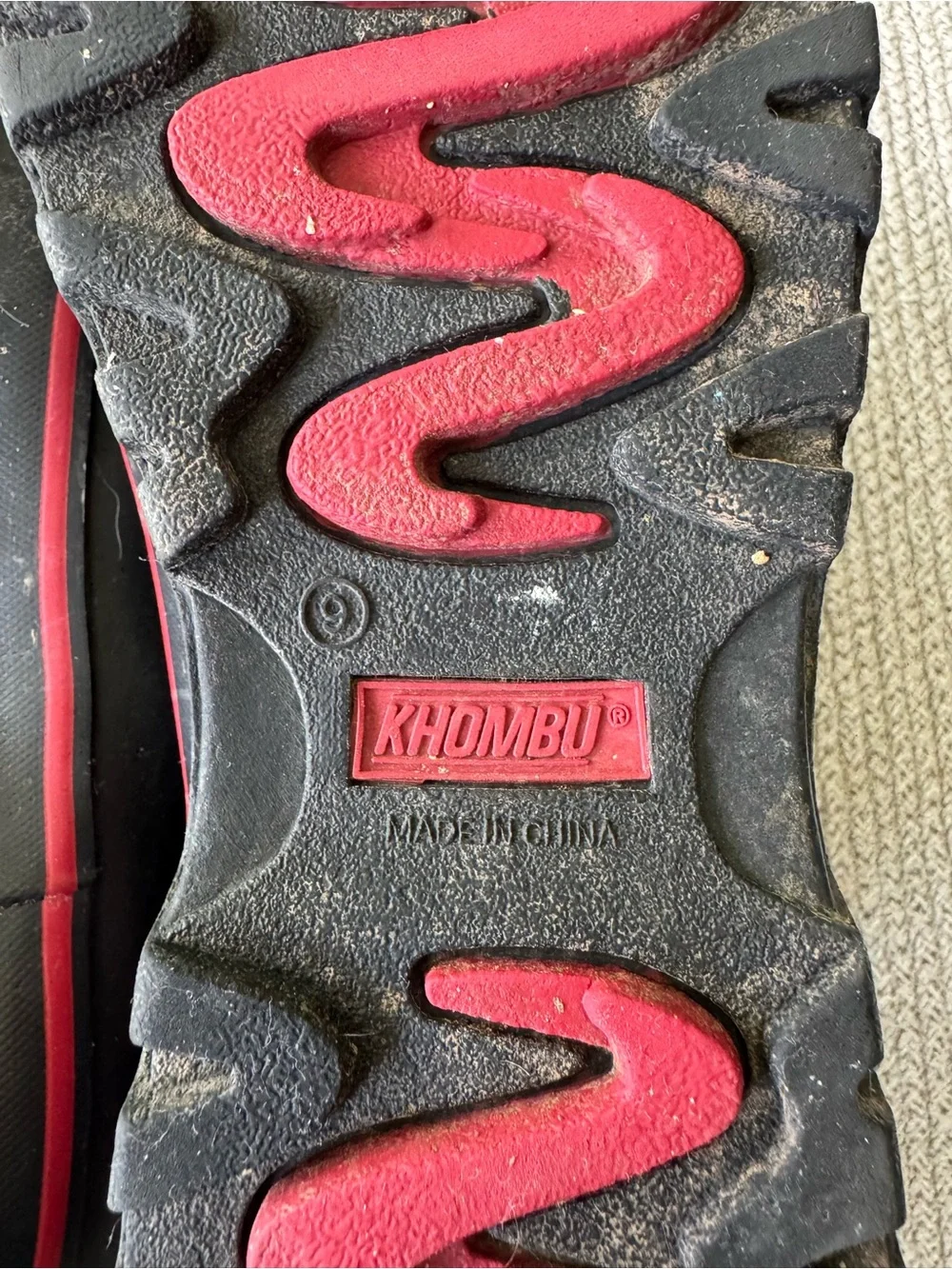 Khombu red plaid